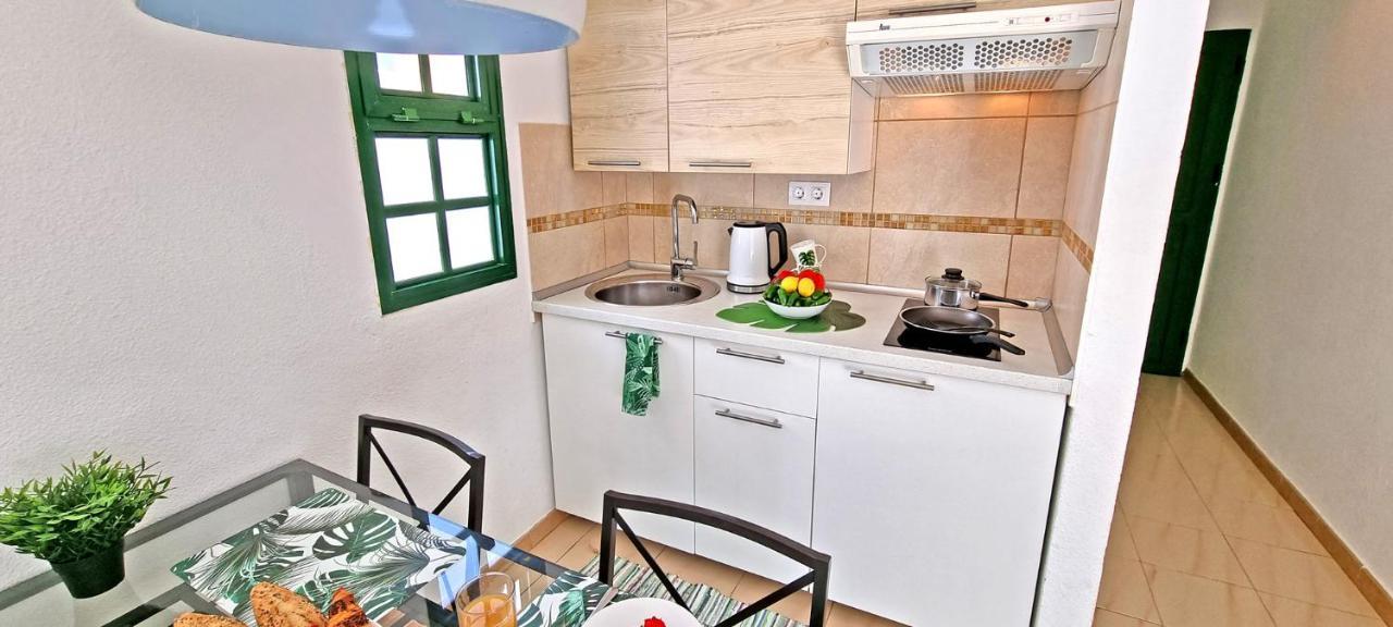 Ferienwohnung Palm Garden - Costa Calma - Pool - Glasfaserinternet Luaran gambar